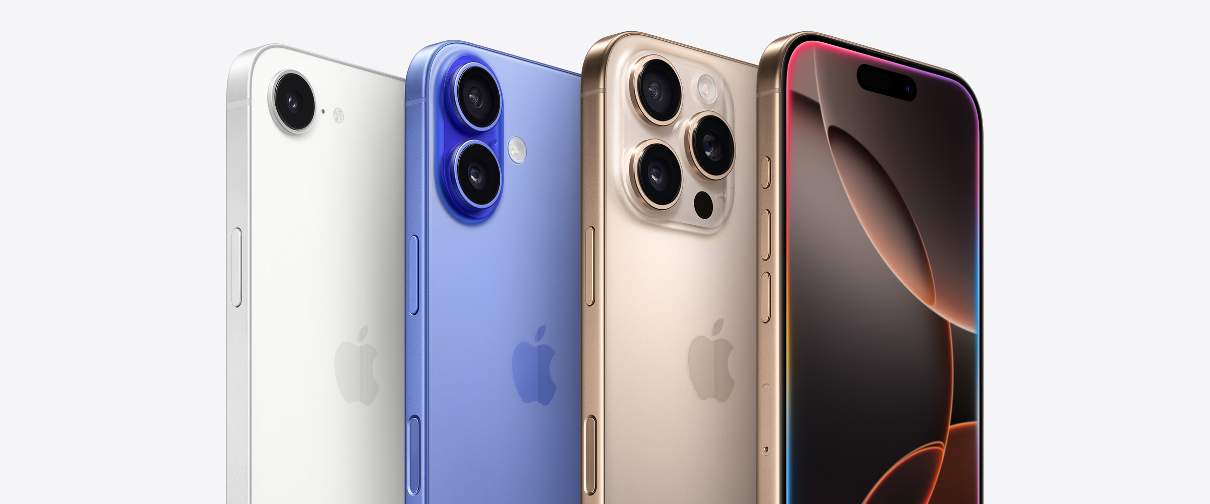 Pohled na produktovou řadu iPhonů, na iPhonu 16 Pro z pouštního titanu jsou vidět tři objektivy, na ultramarínovém iPhonu 16 jsou vidět dva objektivy a na iPhonu 16e je vidět jeden objektiv.