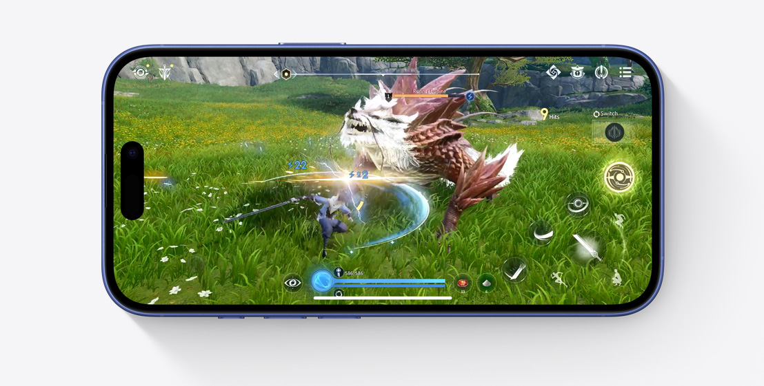 Horisontaalsel iPhone 16 ekraanil näidatakse stseeni videomängust Honor of Kings: World.
