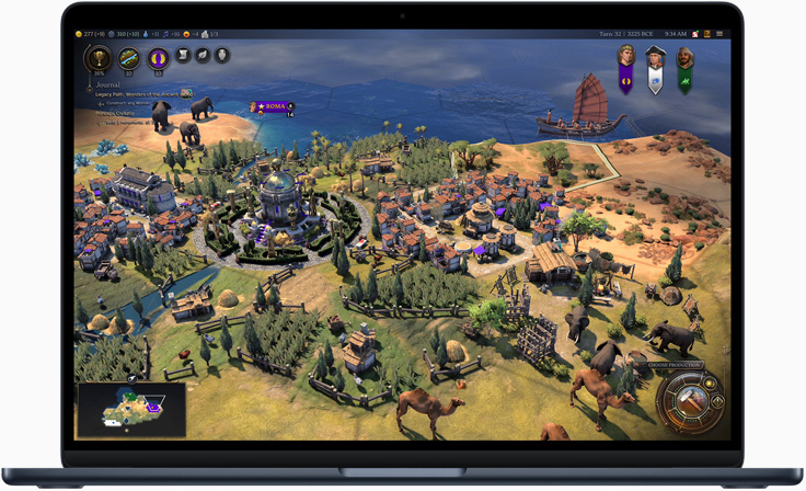Der Bildschirm eines MacBook Air zeigt Gaming, um die Fähigkeiten des M4 Chip zu demonstrieren